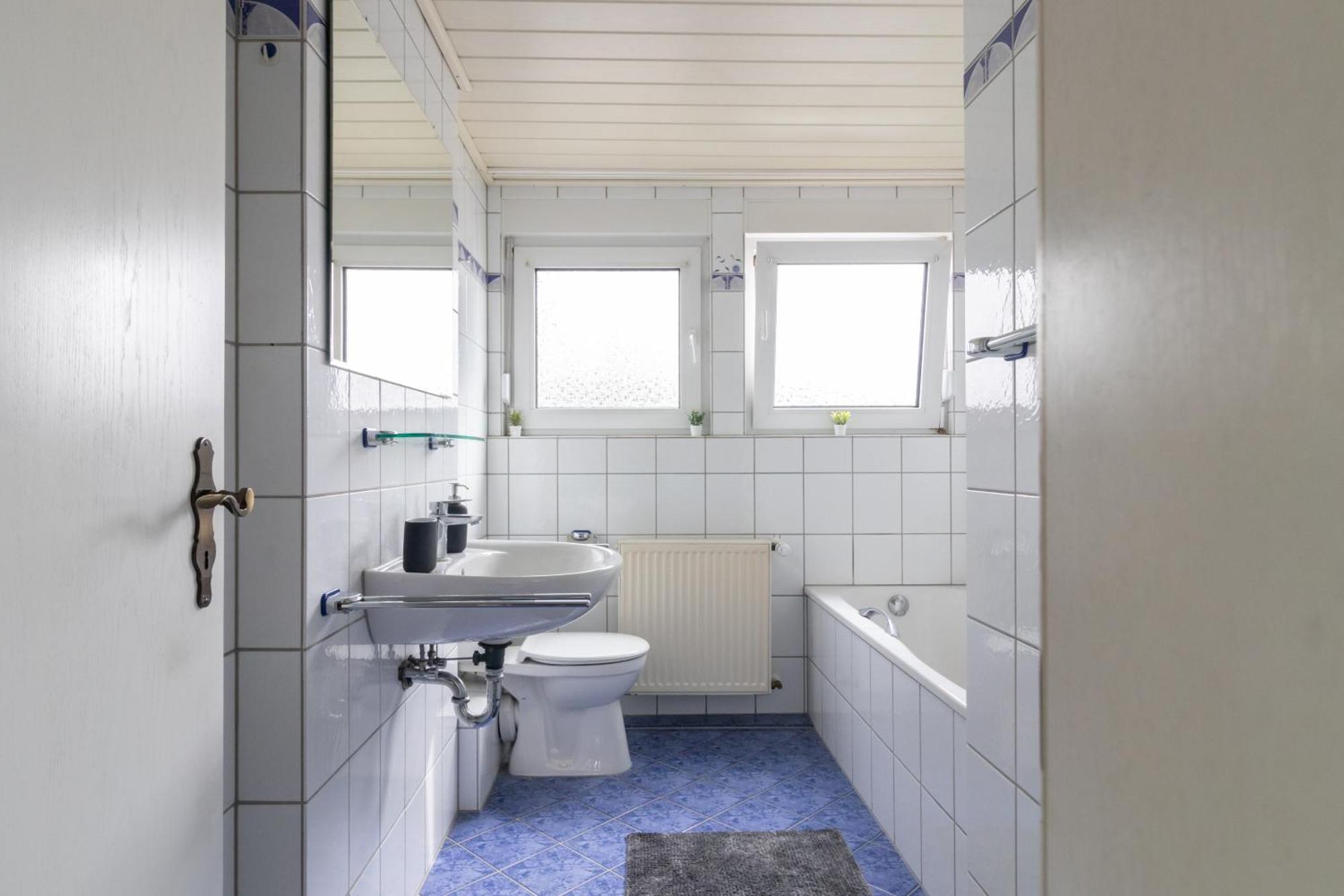 Ferienwohnung/Messewohnung Кьолн Екстериор снимка